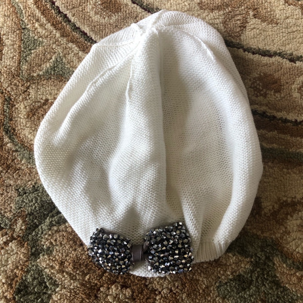 Women's White Knit Beanie with Crystal Bow Accent